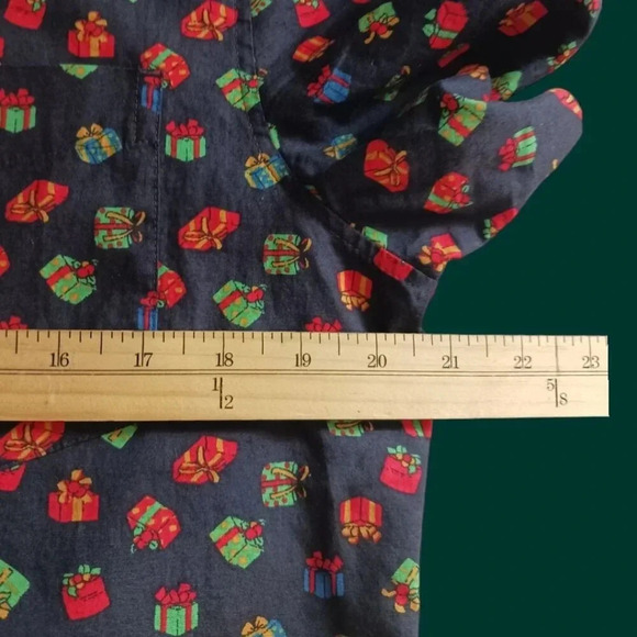 Original Penguin Short Sleeve Button-Up Shirt Gift Print size medium navy blue - Picture 8 of 16